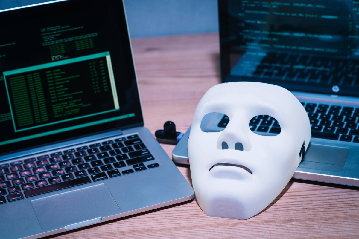 Free secure scan to check if email is compromised